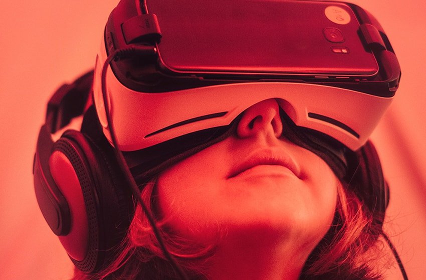 The secret to moving this ancient sphinx screening the time to buy an indoor train.